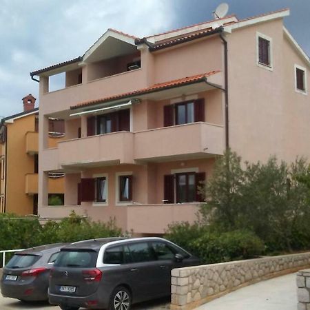 Laura And Nevio Apartments And Rooms Cres Εξωτερικό φωτογραφία