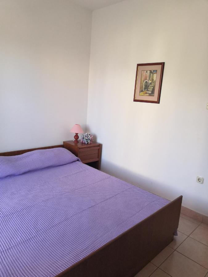 Laura And Nevio Apartments And Rooms Cres Εξωτερικό φωτογραφία